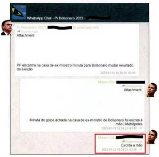 Troca de mensagens entre Bolsonaro e Cid, que compartilham as notícias sobre a minuta do golpe