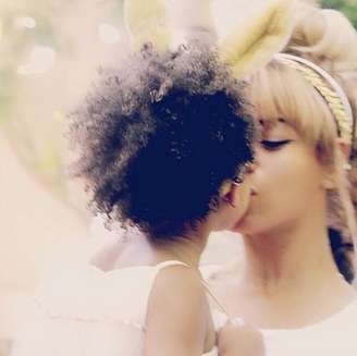 <p>O cabelo natural de Blue Ivy foi alvo de polêmica na internet</p>
