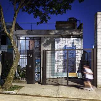 O arquiteto Danilo Terra caprichou tanto no projeto de sua própria casa que ganhou o Prêmio AsBEA 2012 na categoria Residências