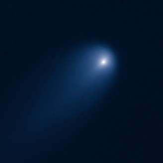 <p>Hubble registrou em abril o cometa que poderá brilhar tanto quanto a Lua Cheia</p>