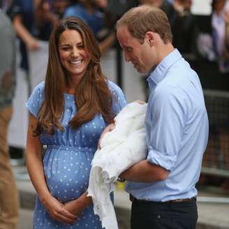 <p>Kate Middleton deu à luz o príncipe George na segunda-feira (22)</p>