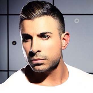 Modelo anglo-italiano, homônimo do lateral esquerdo brasileiro, foi xingado durante a partida