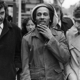 Bob Marley. Un pequeño parásito crustáceo que se alimenta de peces en el mar Caribe fue nombrado 'Gnathia marley'por un biólogo marino de la Universidad de Arkansas.