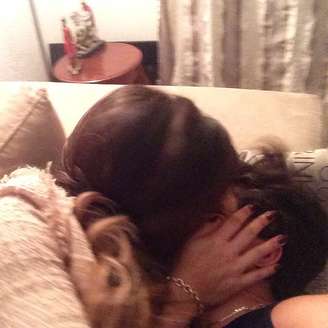 <p>Thammy postou foto beijando a namorada, Andressa Ferreira</p>