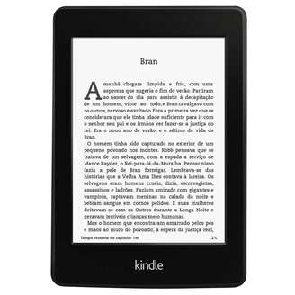 Kindle Wi-Fi com 4GB, Tela 6” Sensível ao Toque, Bateria com longa Duração e Leitura sem Reflexo. Da Amazon. Por R$ 269,10. Disponível no Extra. SAC: 4003-0363 