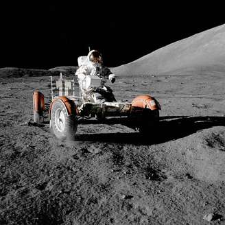 Exploração lunar da Apollo 17, a última missão tripulada que a NASA enviou à Lua (Foto: NASA)