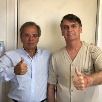 Paulo Guedes visitou Bolsonaro neste domingo, 23, em São Paulo.