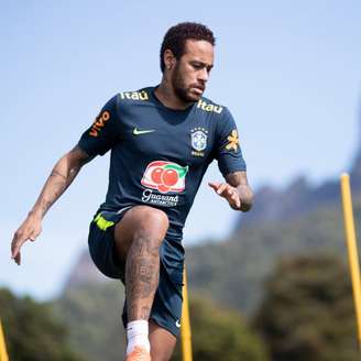 Neymar se defende das acusações em rede social; assessoria divulga nota em defesa do atleta (Lucas Figueiredo/CBF)