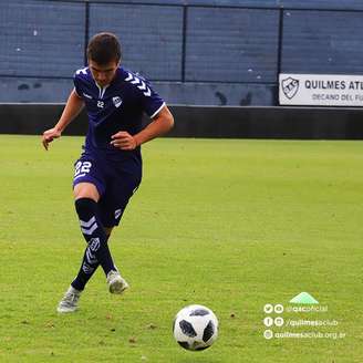 Tomás Verón Lupi é atacante, tem 19 anos e joga pelo Quilmes, da Argentina (Foto: Divulgação)
