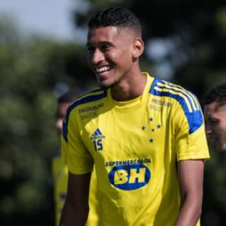 Adriano está em busca de sua primeira final como profissional coma camisa celeste-(Bruno Haddad/Cruzeiro)