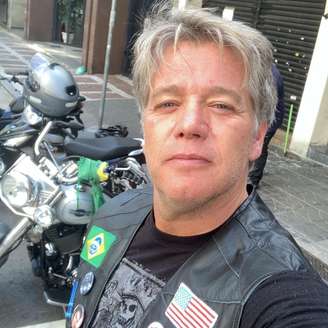 David Cardoso Júnior é internado com covid-19