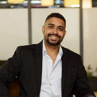 Diego Dias: Do Quitundo para o centro financeiro do Rio