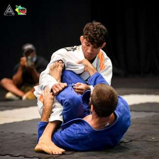 Caio e a Almeida Jiu-Jitsu estarão presentes no BJJ Paulista (Foto: @alexsandeopiresphotography)