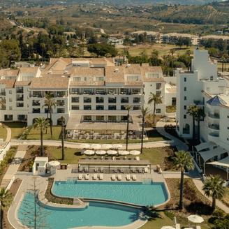 Ícone dos anos 80 e 90, antigo Byblos Hotel agora se chama La Zambra