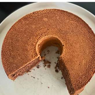 BOLO CHIFFON DE CHOCOLATE
