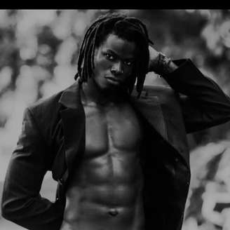 Billy Faye, modelo senegalês descoberto nas praias de Guarujá (SP)