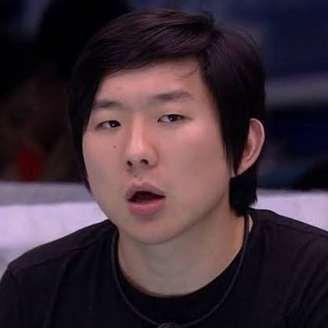 O hipnólogo Pyong Lee