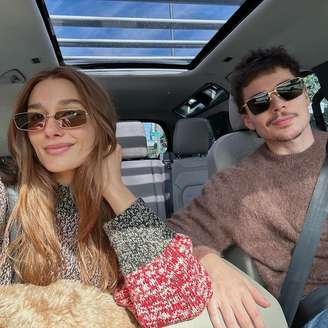 Sasha Menghel e João Lucas