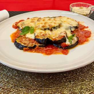 BERINJELA À PARMEGIANA NA AIRFRYER