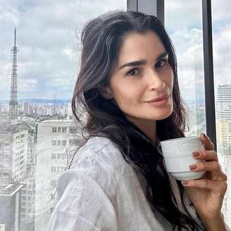 Carol Ribeiro foi diagnosticada com esclerose múltipla