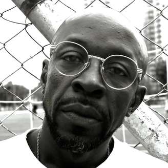 A dedicação ao time de várzea que fundou e ajudou a crescer foi se transformando em frustração para Nego Marcos.