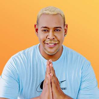 O cantor teve sucessos nos anos 2.000 que voltaram a viralizar nas redes sociais, como "Aqui no Baile do Egito"