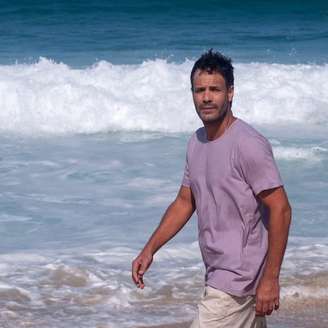 Morre o ator Mauricio Silveira aos 48 anos.