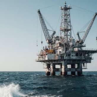 Plataforma de extração de Petróleo.