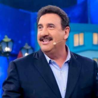 Ratinho surpreende ao rejeitar a possível candidatura do filho, governador Ratinho Jr., à Presidência em 2026.