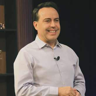 Rinaldi Faria foi demitido do SBT; informação foi confirmada pela emissora nesta terça-feira, 19