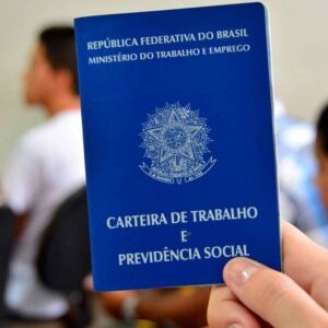 Carteira de trabalho.