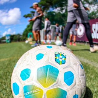 Time do Jacuipense nos preparativos para jogar contra o verdão.