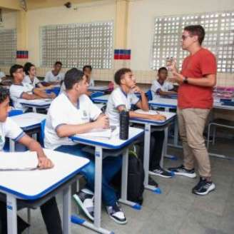 Escola da rede estadual.