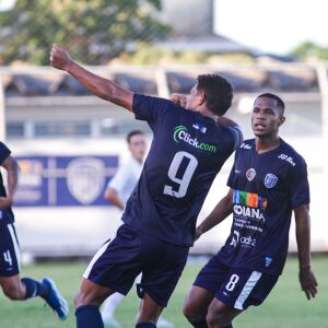 Decisão vence o Retrô por 3 a 2 e respira na Série D.