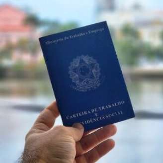 Carteira de trabalho.