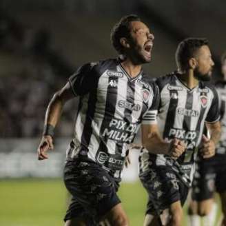 Nenê vem sendo o grande nome do Botafogo-PB na temporada.