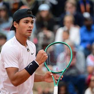 Guto Miguel conquista Roland Garros juvenil.