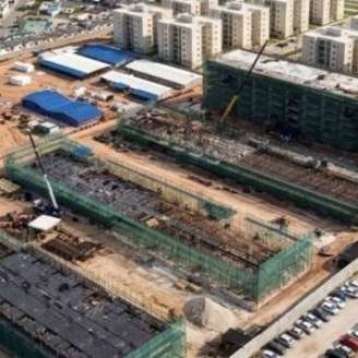 A BYD está erguendo um grande complexo residencial em Camaçari, na Região Metropolitana de Salvador, Bahia.