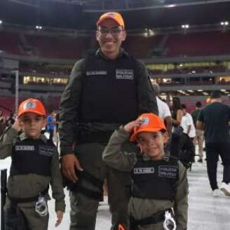 Formando PMPE e filhos