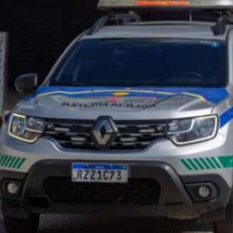 Carro da Polícia Militar de Pernambuco.