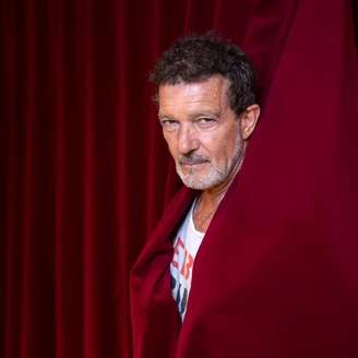 Antonio Banderas fala sobre infarto