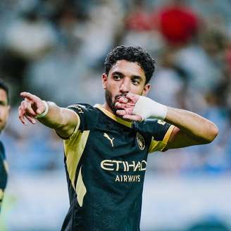Marmoush em amistoso contra o Atlético de Madrid. 