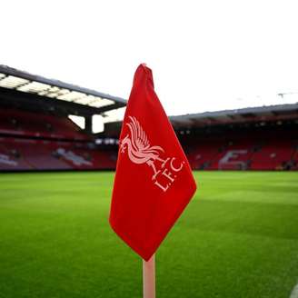 Liverpool espera aumento de receitas, que pode viabilizar mais investimentos no futebol.