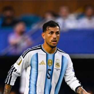 Leandro Paredes é suspenso por 10 jogos por confusão na final da Copa do Mundo.