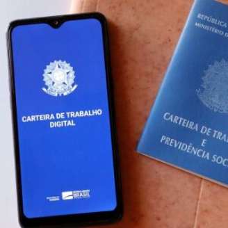 Carteira de trabalho.