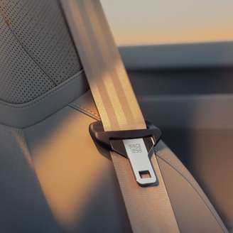 O novo cinto multiadaptativo da Volvo usa sensores e diferentes níveis de retenção para ajustar sua atuação ao ocupante e às características da colisão