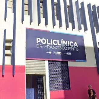 Policlínica Francisco Pinto, em Campina Grande.