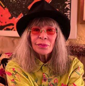 A cantora Rita Lee, de 73 anos, está com tumor no pulmão esquerdo