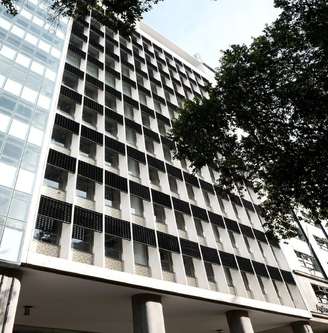 Prédio João Úrsulo, projetado por Lucio Costa, no centro do Rio