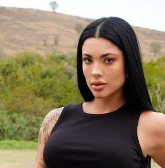 Clínica de Rayane Figliuzzi tinha produtos impróprios para consumo e cabines de bronzeamento proibidas pela anvisa